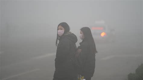 雾霾会致癌吗？223万肺癌患者因大气污染患癌凤凰网视频凤凰网