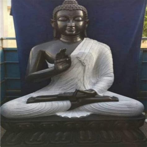 Black And White Marble Buddha Statue Size Dimension 4 Feet At Rs