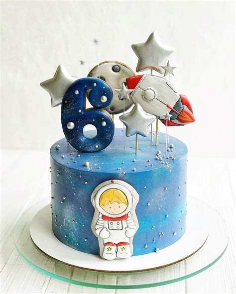 15 Amazing Space Themed Birthday Cake Ideas Out Of This World Boy