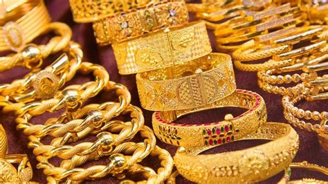 Gold Prices In Pakistan Reach Record High Despite Global Decline