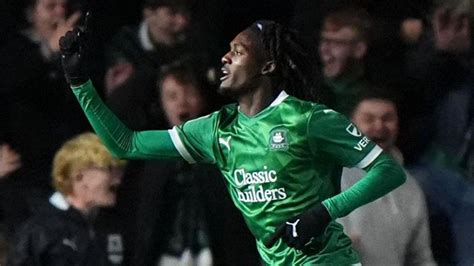 Ibrahim Cissoko Plymouth Argyle Winger Out Until January With Hip