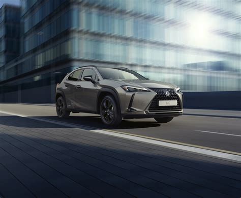 Lexus Ux Hybrid 2021 Il Crossover Elettrificato Si Aggiorna Qn Motori