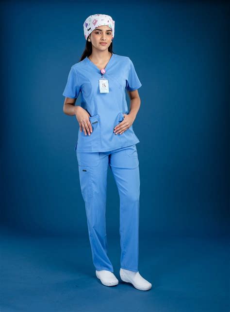 Uniforme Dama Antifluido Celeste Masscrubs