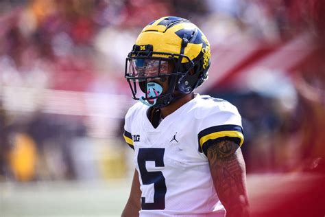 Michigan CB DJ Turner Declares For NFL Draft Maize N Brew