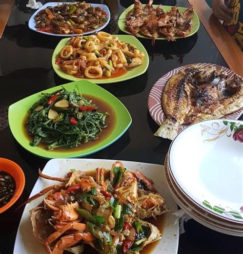 Rekomendasi Seafood Di Cirebon Yang Worth To Try