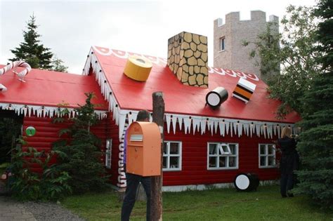 Christmas House, Akureyri, Iceland summer 2011 | Iceland summer ...