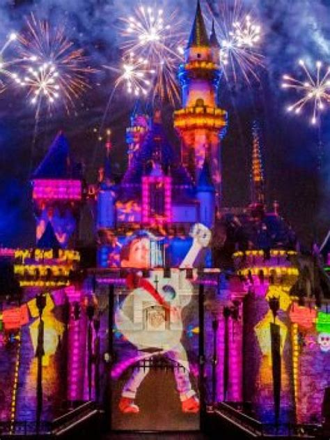 Disneyland Fireworks Guide - Disney Dose