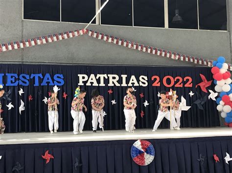 Significativo Acto De Fiestas Patrias Colegio Tantauco El Bosque