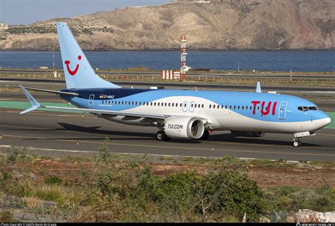 D AMAZ TUIfly Boeing 737 8 MAX Photo by Adolfo Bento de Urquía ID