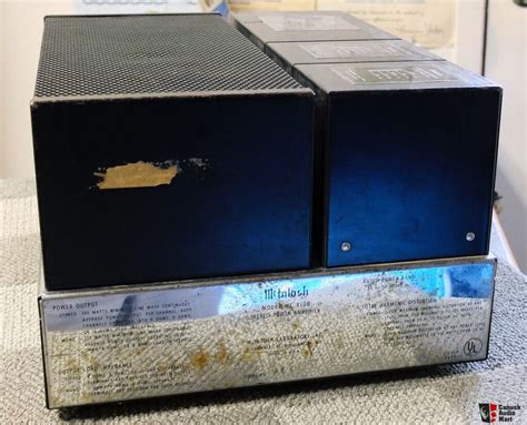 McIntosh MC 2100 MC2100 Stereo Power Amplifier Solid State Good Used