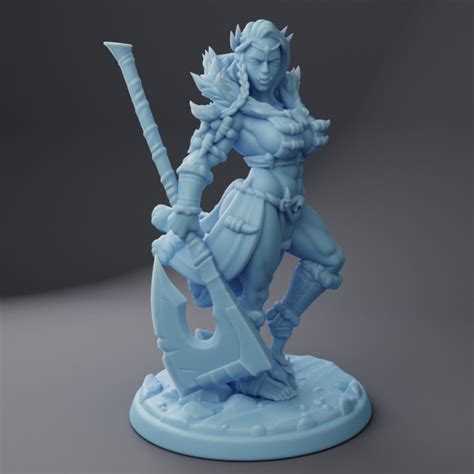 3d Printable Orc Queen By Twin Goddess Miniatures