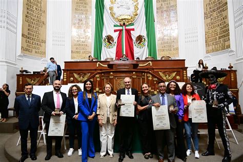 Entrega Congreso Cdmx Medalla Al M Rito Tur Stico