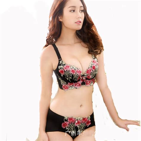 Fashion Push Up Sexy Women Bra Lingerie Pushup Bra Set Cute Solid Sexy Bra Set Women Adjusted