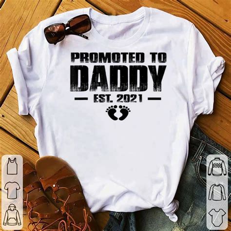 Promoted To Daddy Est 2021 Fathers Day Ts New Dad Shirt Hoodie