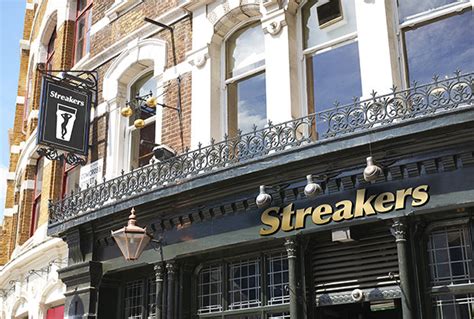 Naked Pubs New Chain Streakers To Open For NUDE Drinking In UK Daily