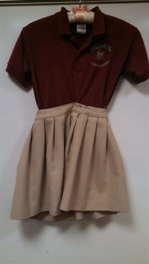 School Uniform – Frances E. Willard School