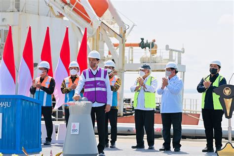 Presiden Jokowi Resmikan Terminal Kijing Pelabuhan Pontianak Di