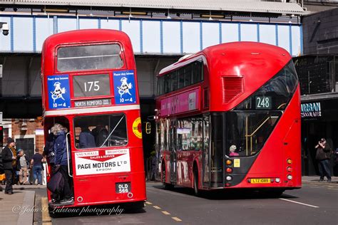 London Transport Aec Regent Iii Rt Old Taking Par Flickr