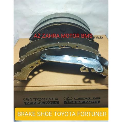 Jual Brake Shoe Kampas Rem Belakang Toyota Fortuner Shopee Indonesia