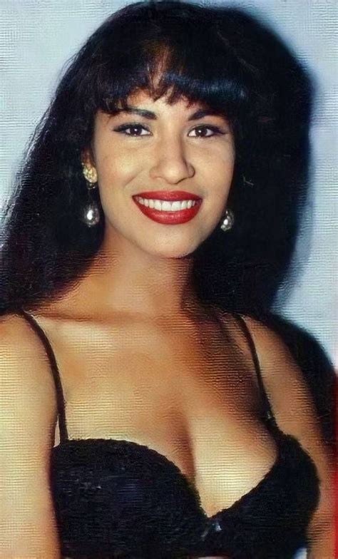 Pin De Natalia Pascua En Selena ️ Selena Quintanilla Selena Fotos De Selena