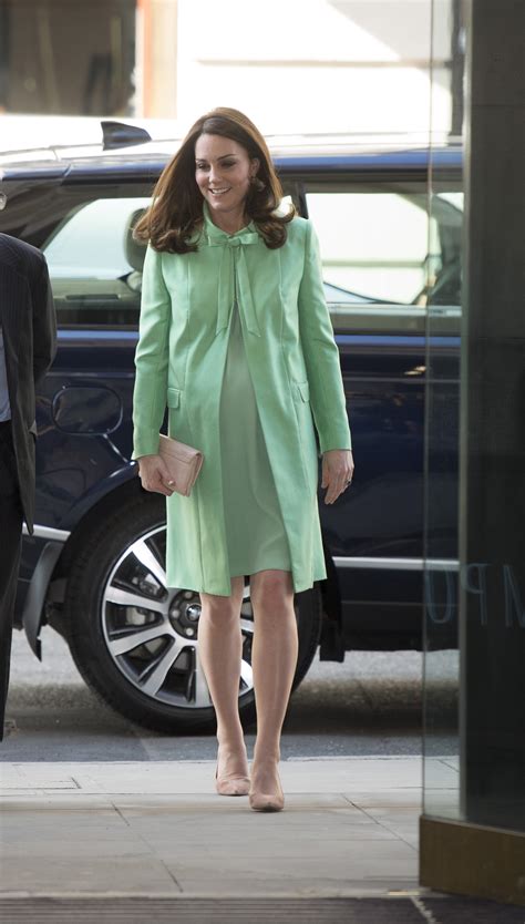 Take Inspiration From Kate Middletons Maternity Style