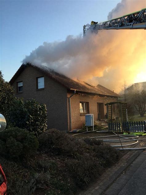 Brand Oelinghoven Freiwillige Feuerwehr K Nigswinter