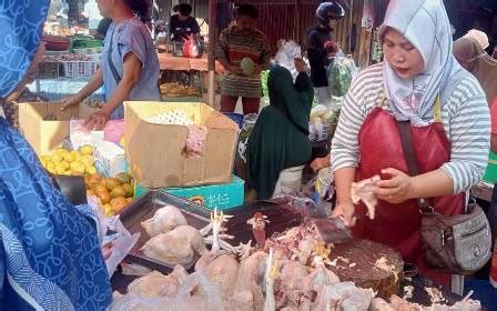 Jumat Berkah Satlantas Polres Kampar Berbagi Sembako Ke Masyarakat