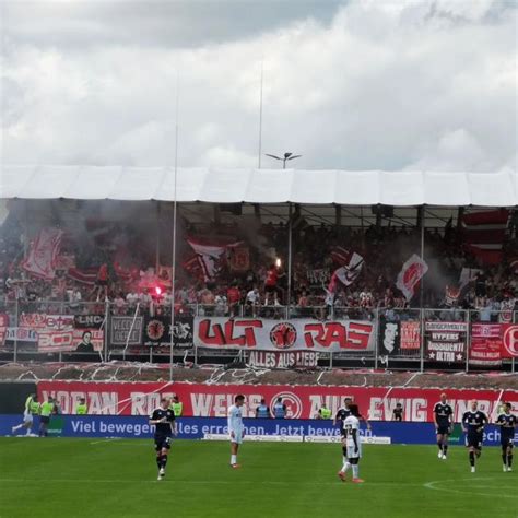 Fotos Galerie Gästefans SV Elversberg Fortuna Düsseldorf 26 05