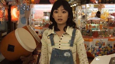 Kotoha from episode 15 of Shinkenger wearing overalls. GOD THIS IS SO CUTE! | Suzuka, Samurai ...