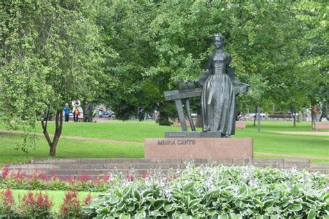 Minna Canth Statue in Jyväskylä, Finland - WWP