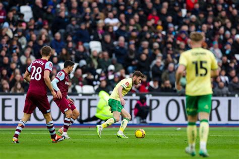 Gallery Conway Scores At The London Stadium Bristol City FC