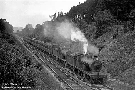 Ex SECR D No 509 493 With A Down Train Between Beckenha Flickr