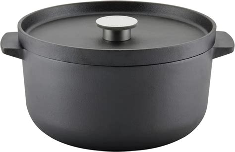 The 9 Best Dutch Ovens Tested And Reviewed