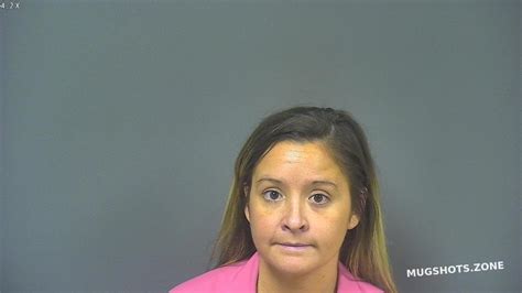 Wicker Jeanne R 06022024 Desoto County Mugshots Zone