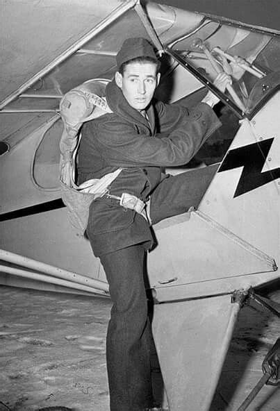 Ted Williams Had One Of The Highest Fighter Pilot Scores In History