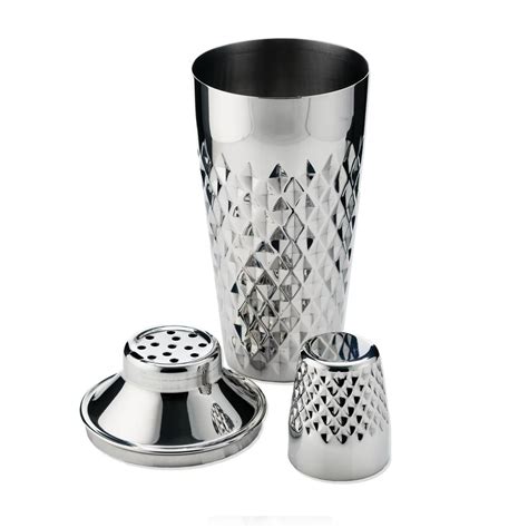 Stainless Steel Capacity 750 ML Cocktail Shakers Size 10x10x28 Cm At