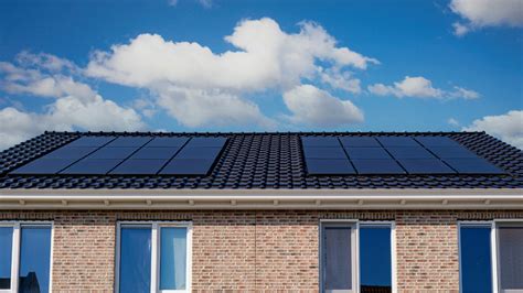 Levensduur Zonnepanelen Hoe Lang Gaan Zonnepanelen Mee Slimster