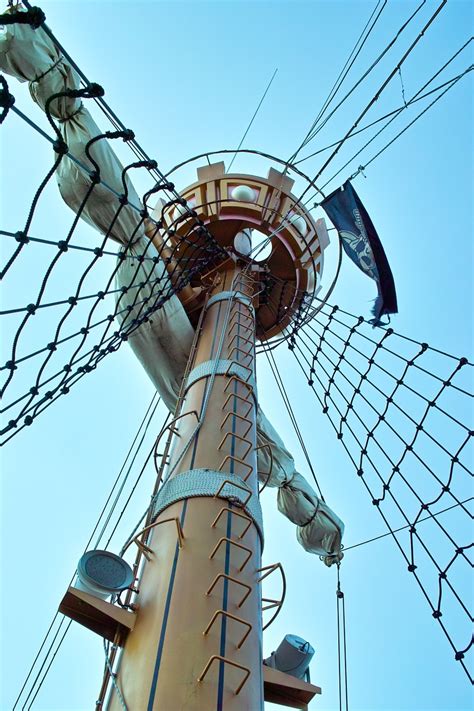 Mast,pirate ship,pirate flag,free pictures, free photos - free image ...