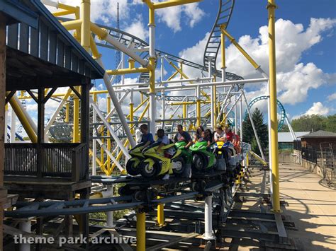 Motocoaster At Six Flags Darien Lake Theme Park Archive