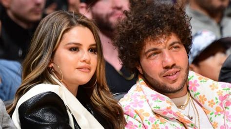 Selena Gomez Shares Sweet New Pics With Boyfriend Benny Blanco Silifestyle