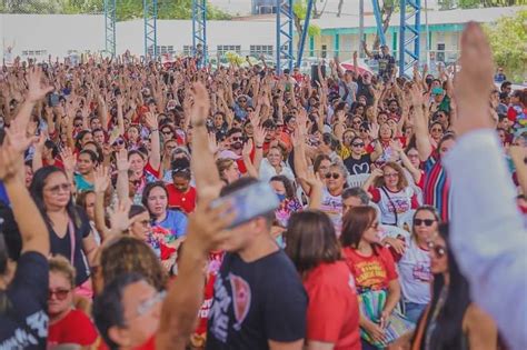 Professores de Fortaleza decidem manter paralisação PSTU