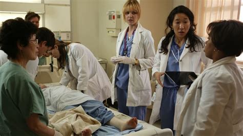 Grey S Anatomy Season 1 Episode 1 Watch Online Azseries