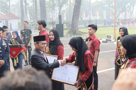 Intan Eryantini Perempuan Asal Ranau Raih Penghargaan Pemuda