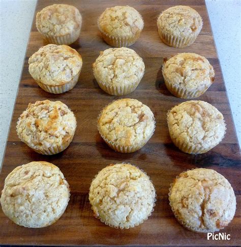 Picnic Feijoa Muffins