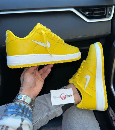 NIKE AIR FORCE 1 LOW RETRO YELLOW | gourbanstyles