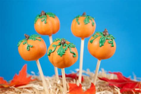 12 Halloween cake pop ideas and recipes - Care.com Resources