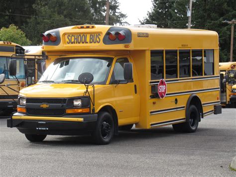 2007 Chevrolet Collins Super Bantam 20 Passenger School Bus B33305