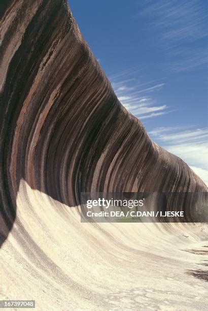 The Wave Rock Formation Photos and Premium High Res Pictures - Getty Images