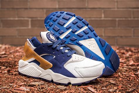 Nike Air Huarache Premium Navy Brown Sail - Sneaker Bar Detroit