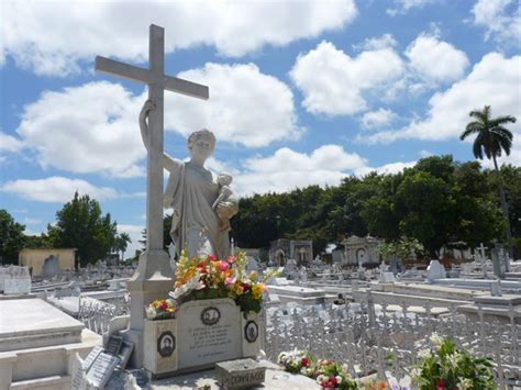 Cementerio De Colón La Habana ️ Las 7 Tumbas Más Famosas